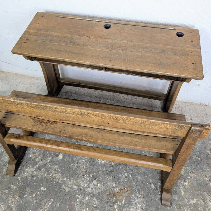 Pupitre d'école double et son banc en bois