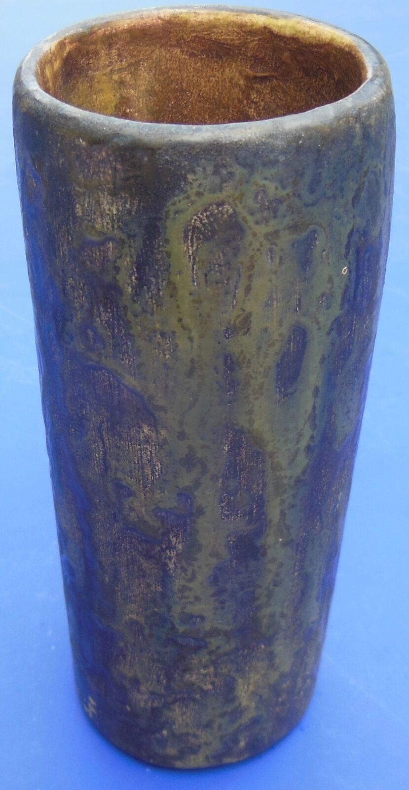 Monogrammed ceramic roll vase C.l, to be identified