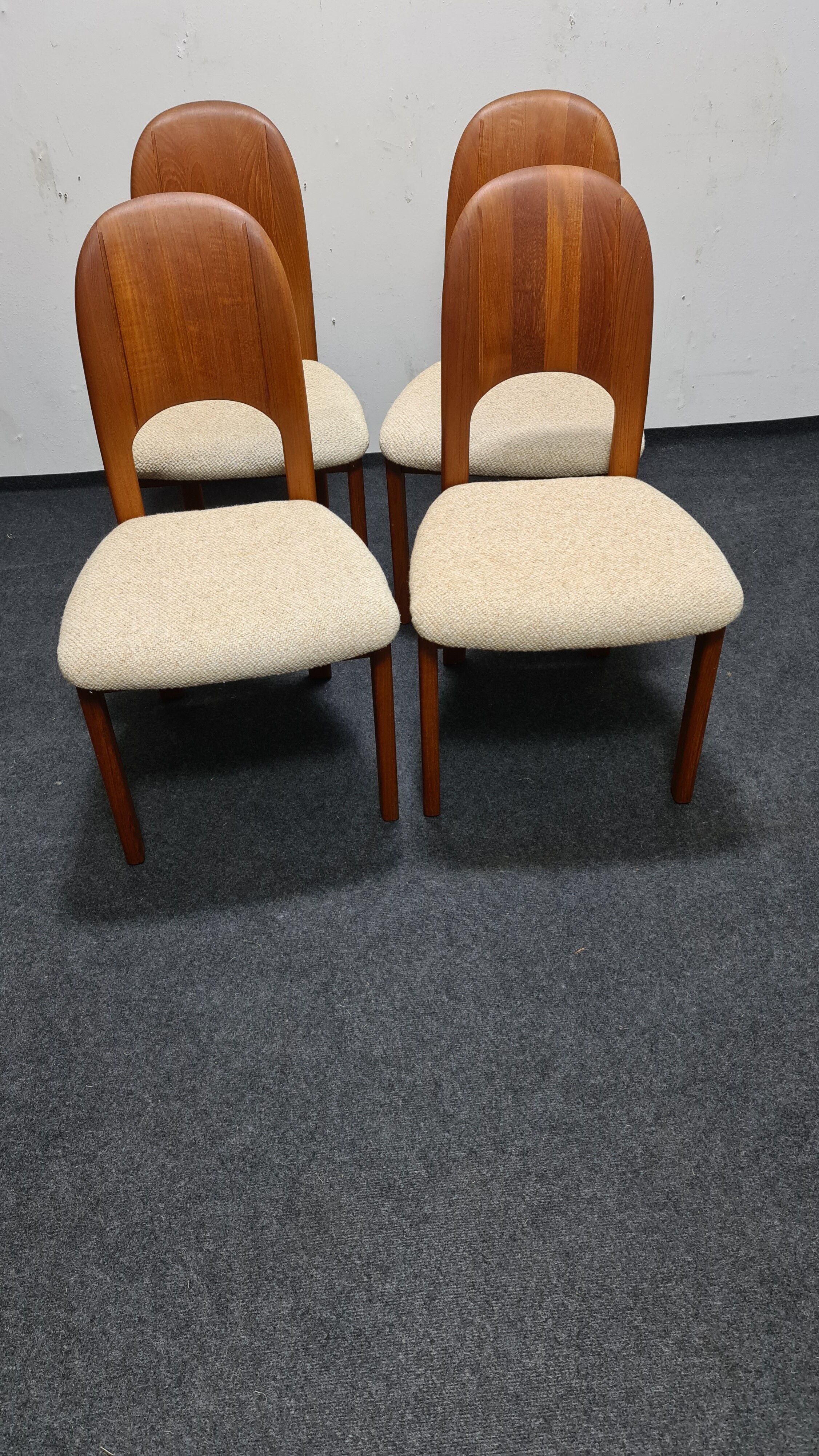 Four vintage Danish design dinning chairs by Holstebro møbelfabrik a/s