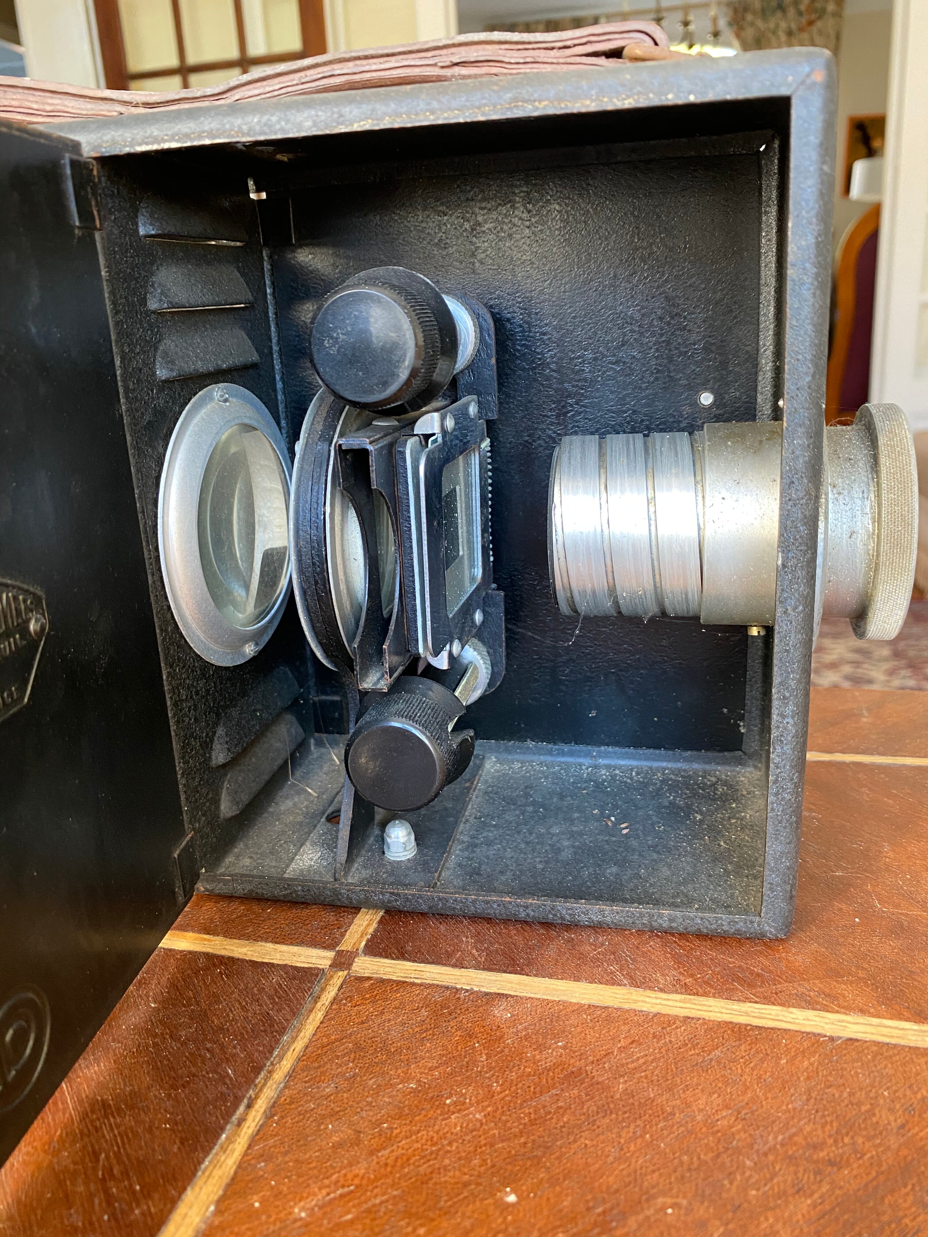 Former diapo camerafix projector the filmed editions