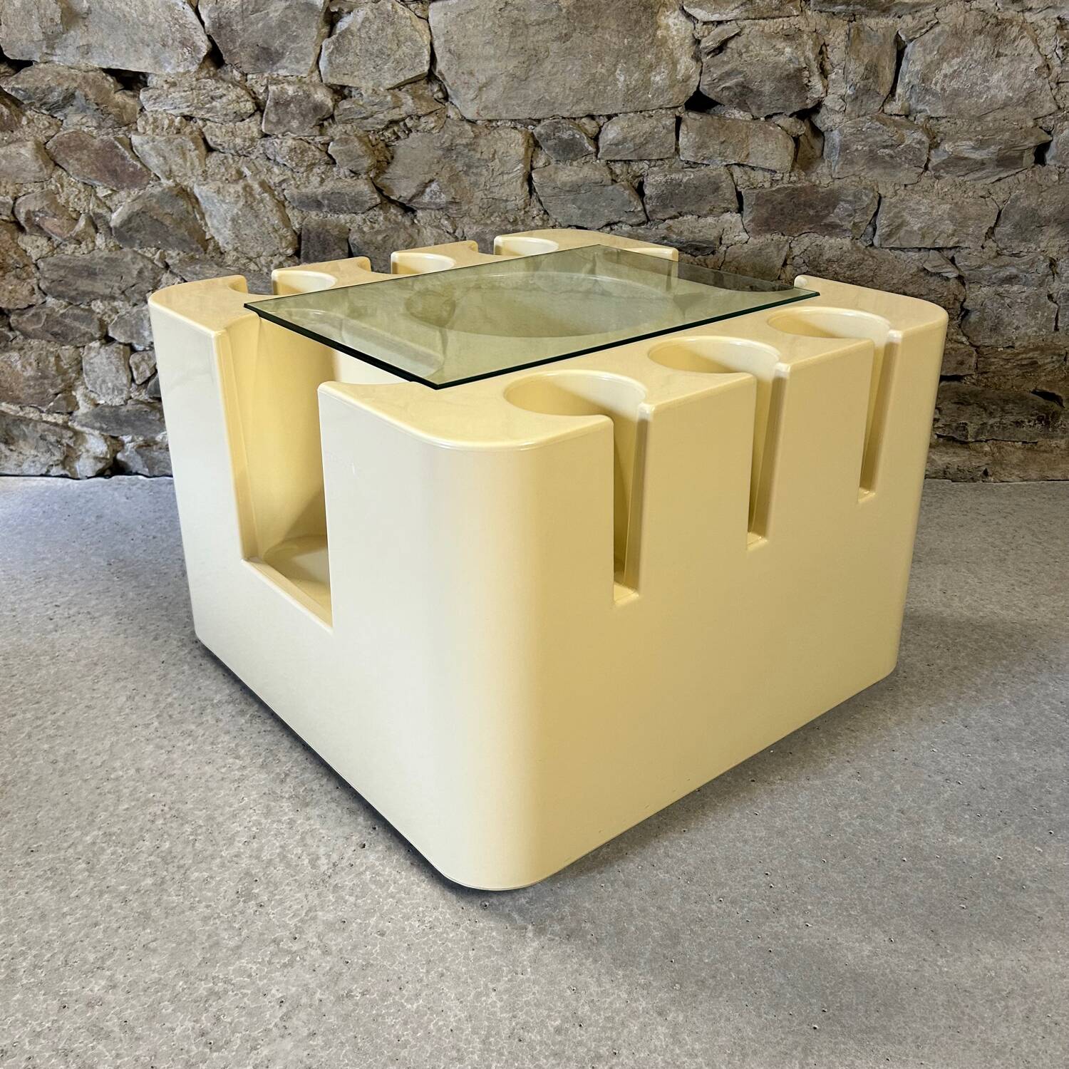 BACCO coffee table by Sergio Mazza for Artemide Milano