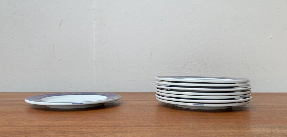 German series of postmodern flying object plates by David Palterer and Sieger Design for Arzberg, 1990s, set of 8.