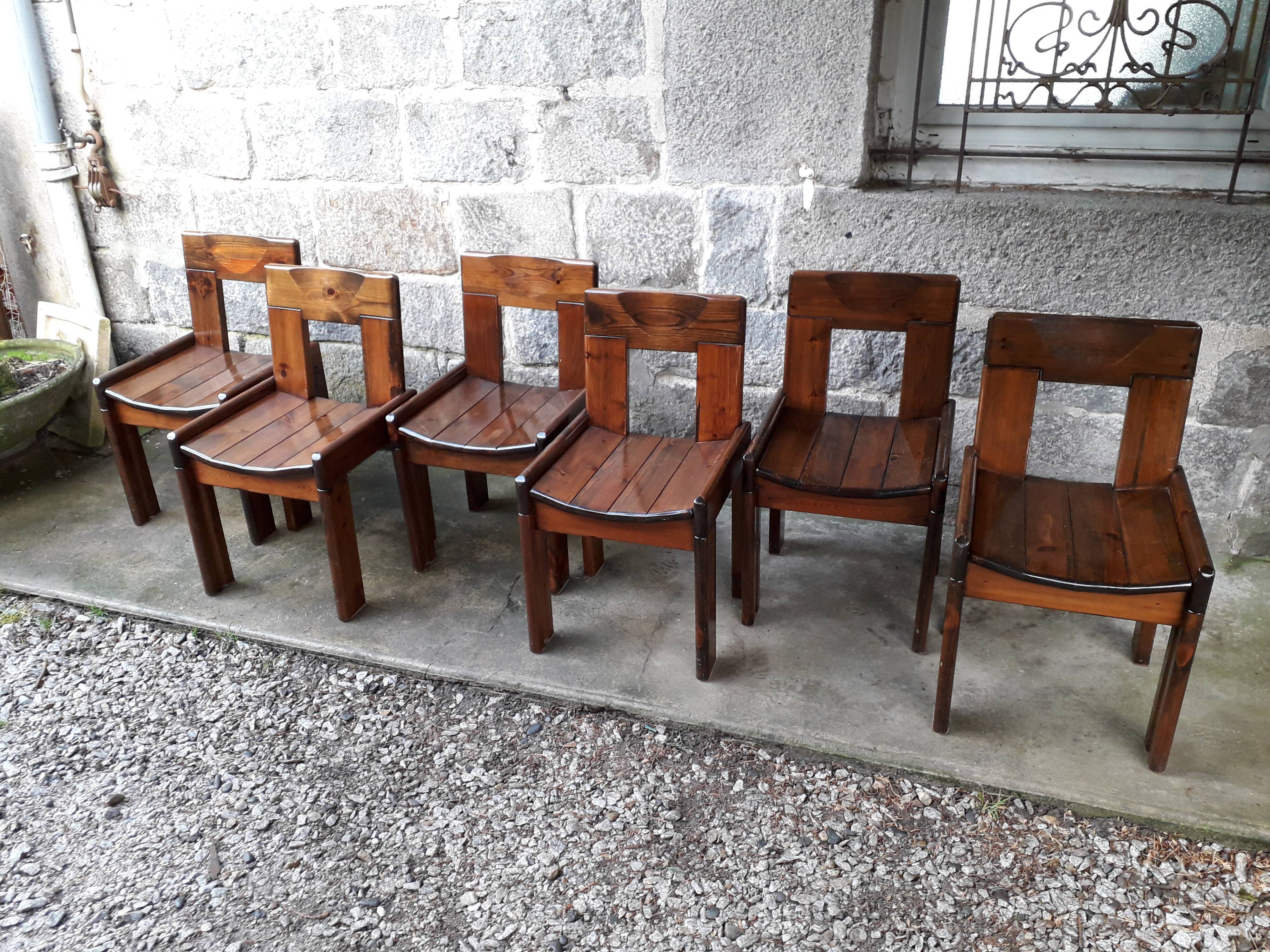 Set of 6 varnished pine chairs