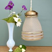 Suspension globe antique Art Deco in frosted white and gold glass.