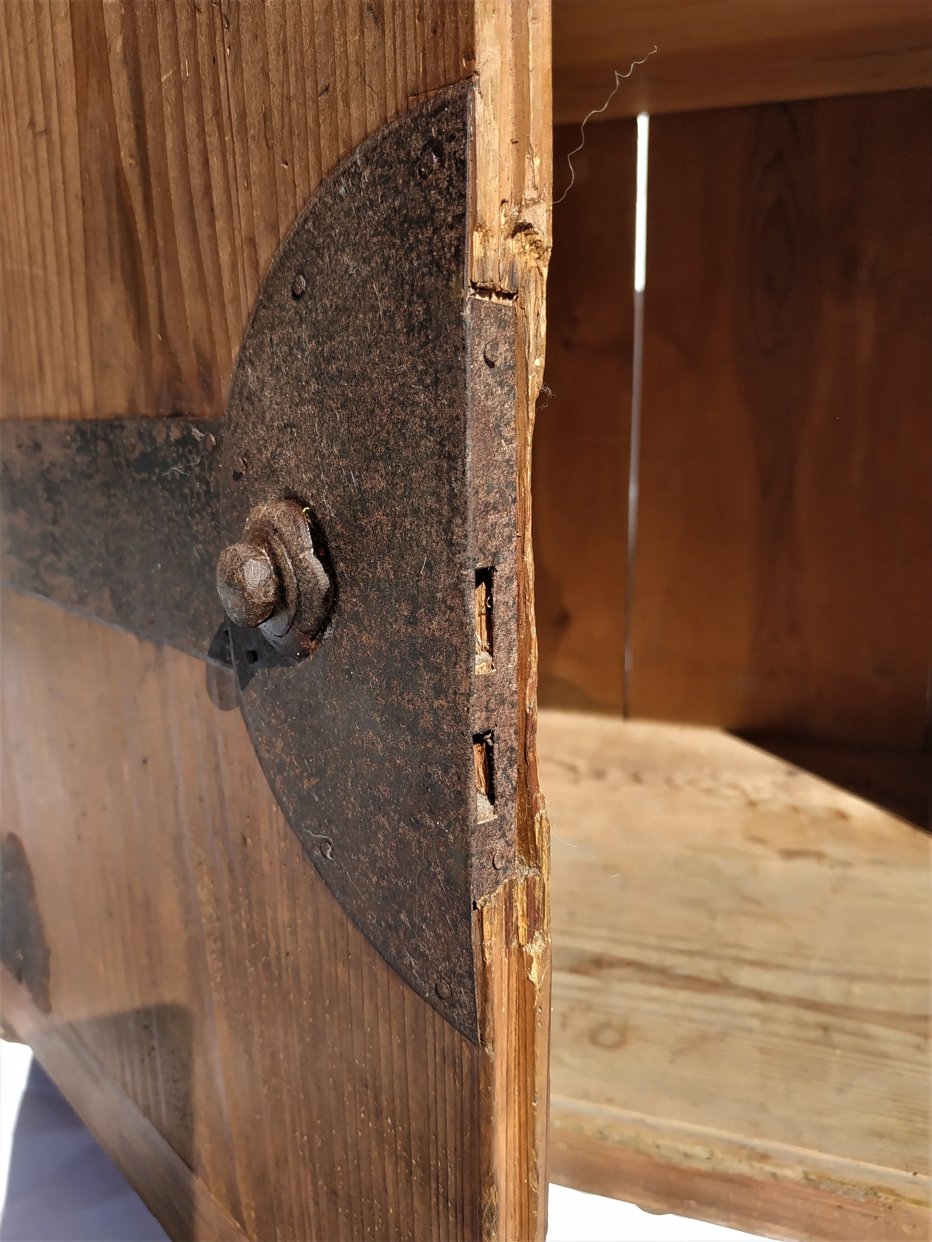 Bottom box Japan 19th second half 19th