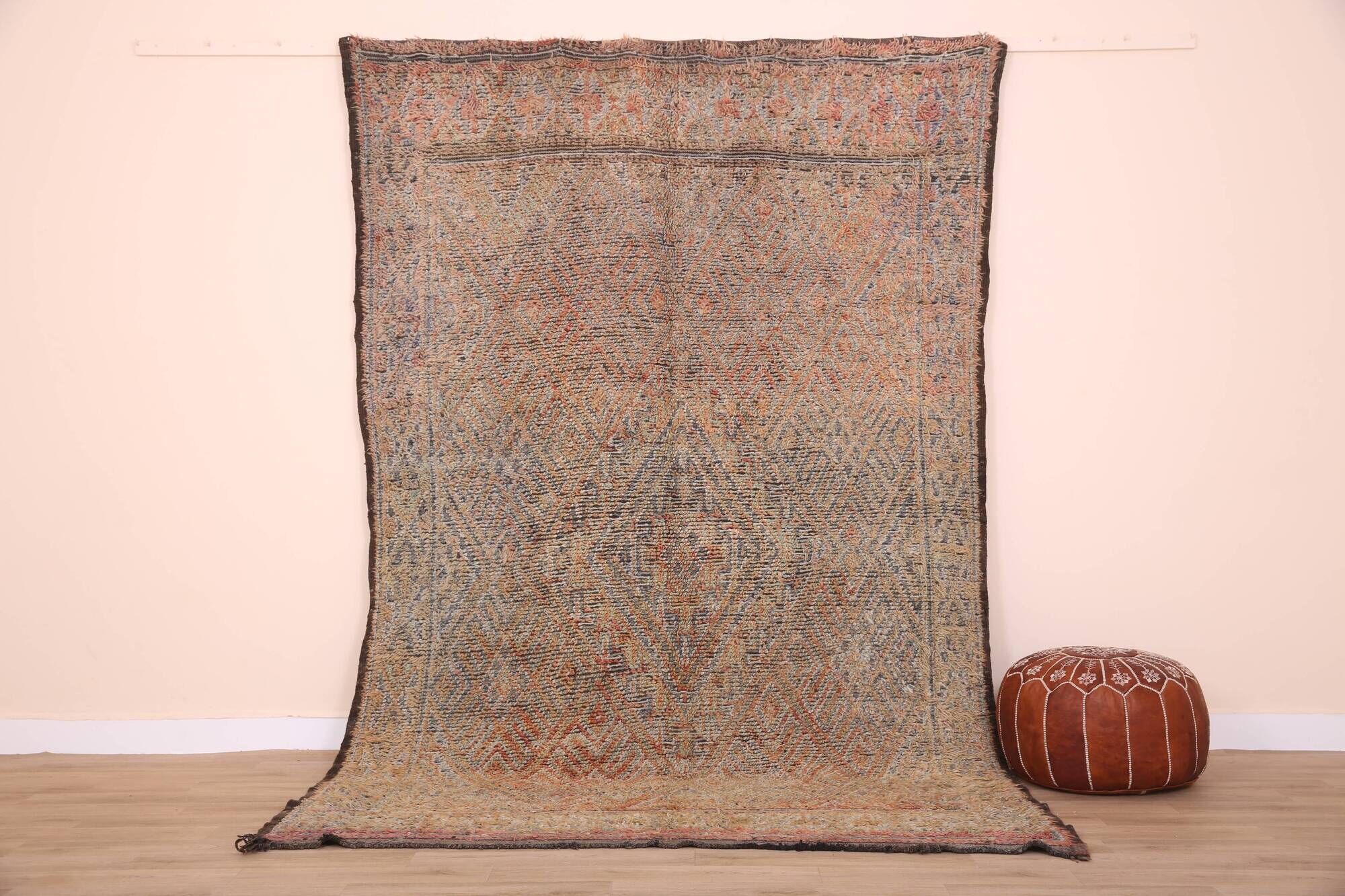 Vintage Moroccan Rug 179 x 276 cm, Berber Wool Rug Handmade, Bohemian Rug