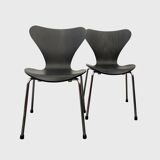 2 Seven chairs by Arne Jacobsen for Fritz Hansen - children's model