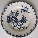 Flat plates stamped opaque Gien porcelain, “Chardons” model