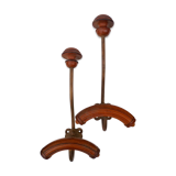 2 hooks in metal and wood