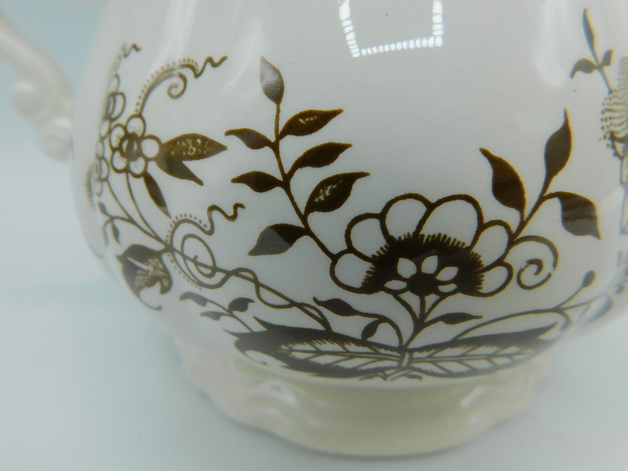 Sugar on Earthenware - Strasbourg - Windsor