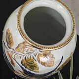 Beau vase peint main oiseau et feuilles H.Béquet numéroté 556