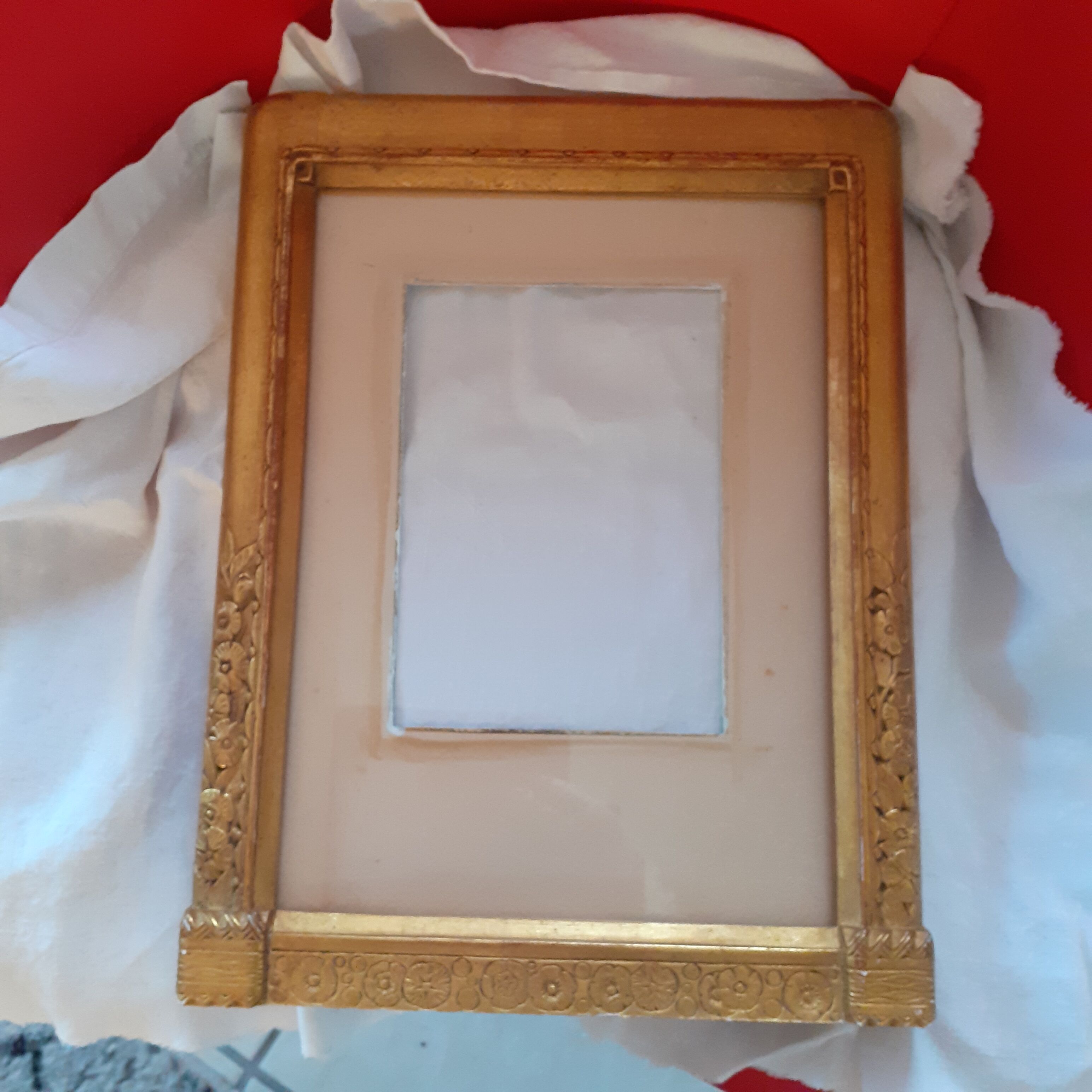 Golden Art Deco frame with fine gold