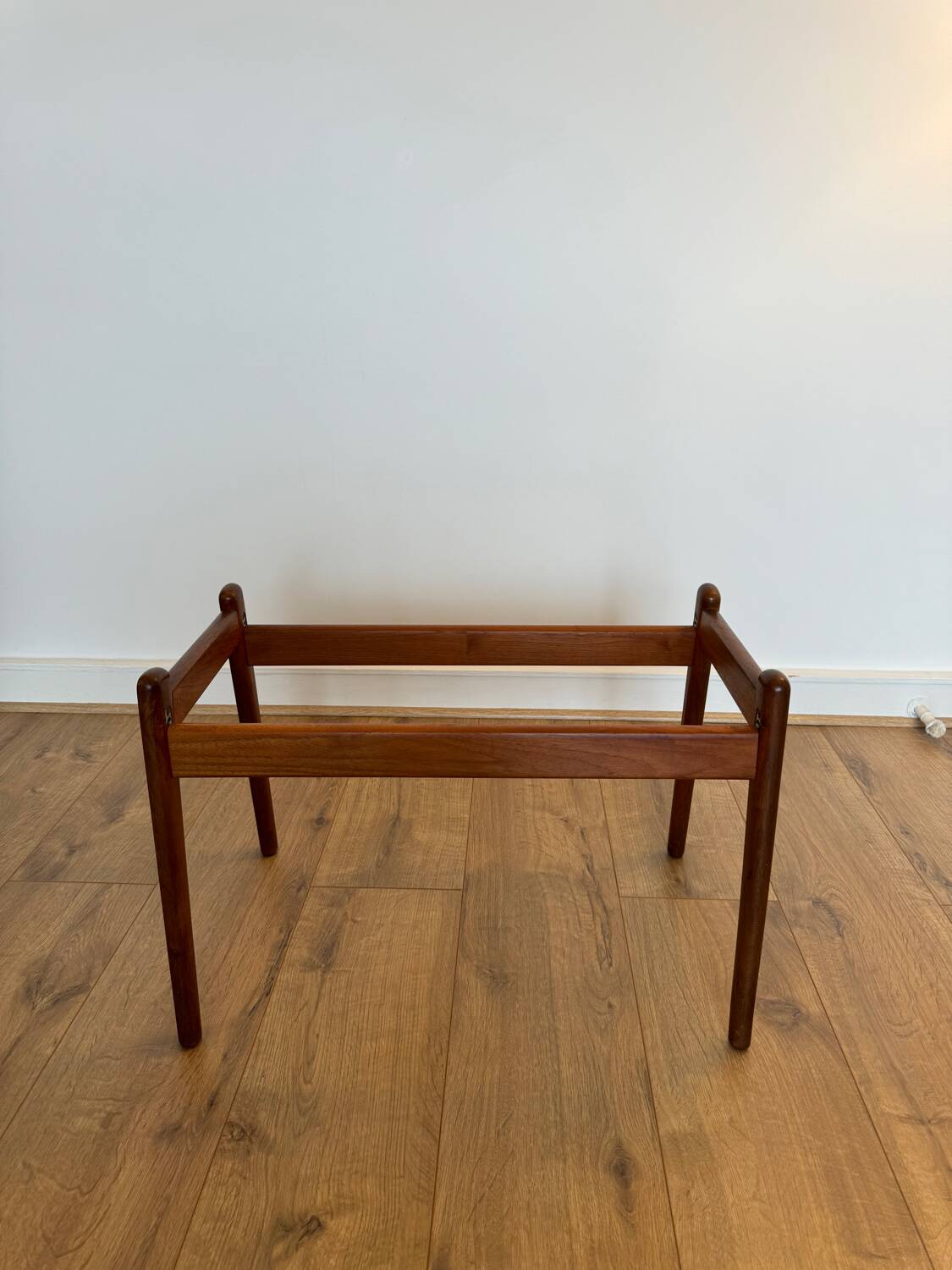 Table d'appoint vintage années 1960 en teck