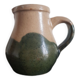 Sandstone pitcher
