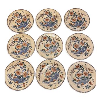Set of 9 plates (hollow and flat) GIEN - Rooster and peonies - Late nineteenth / early twentieth century