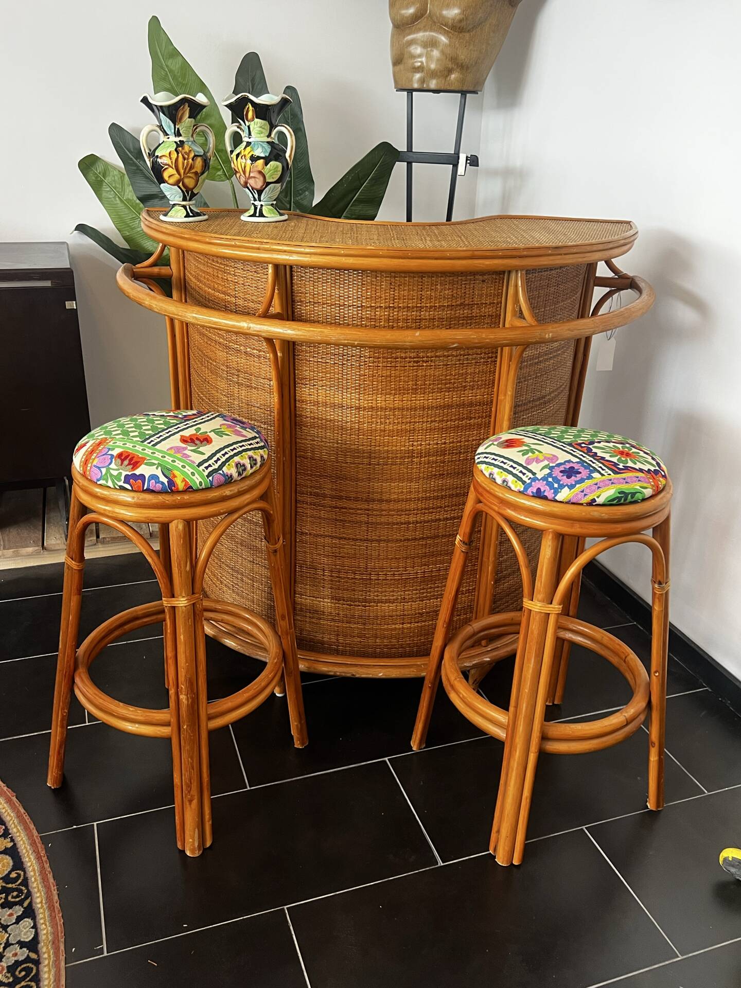 Bar and bamboo rattan stools 1970 maugrion gatti