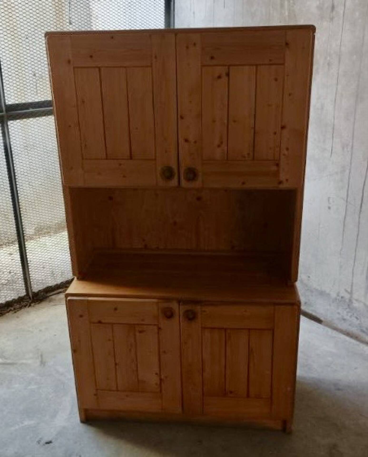 Charlotte Perriand sideboard, Les Arcs