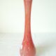 Vase soliflore en pate de verre a decor moucheté