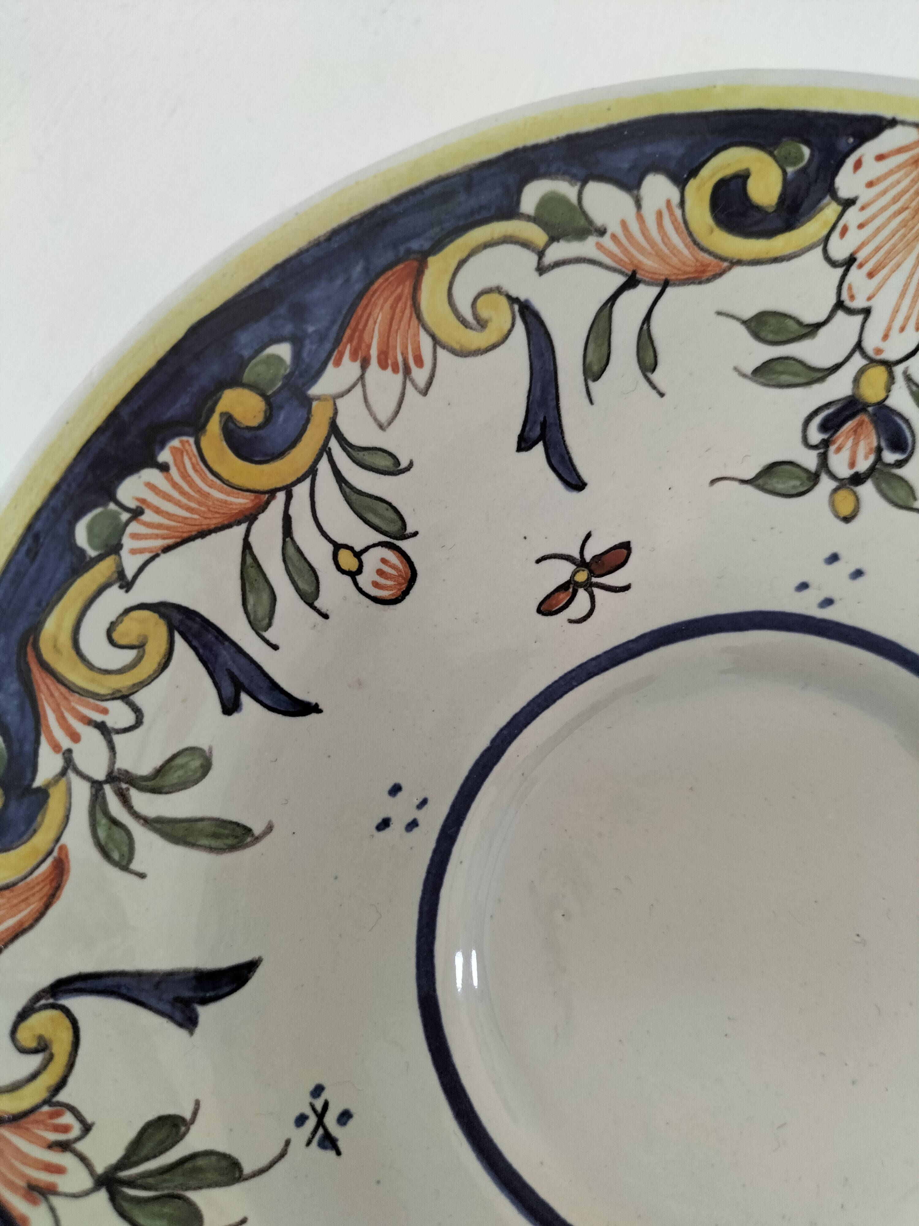 Geo Martel egg service Desvres no. 1687 – Lambrequin decoration