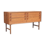 Teak chest of drawers by Meredew * 132 cm