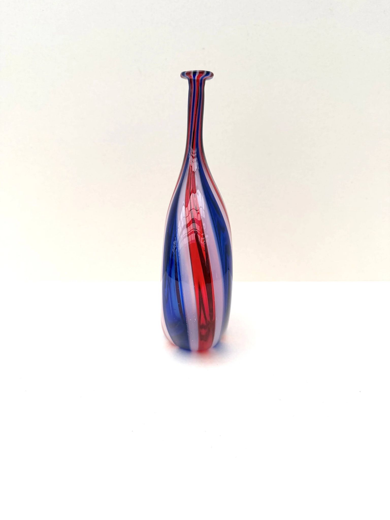 Vase de Murano en verre soufflé multicolore, Italie 1970