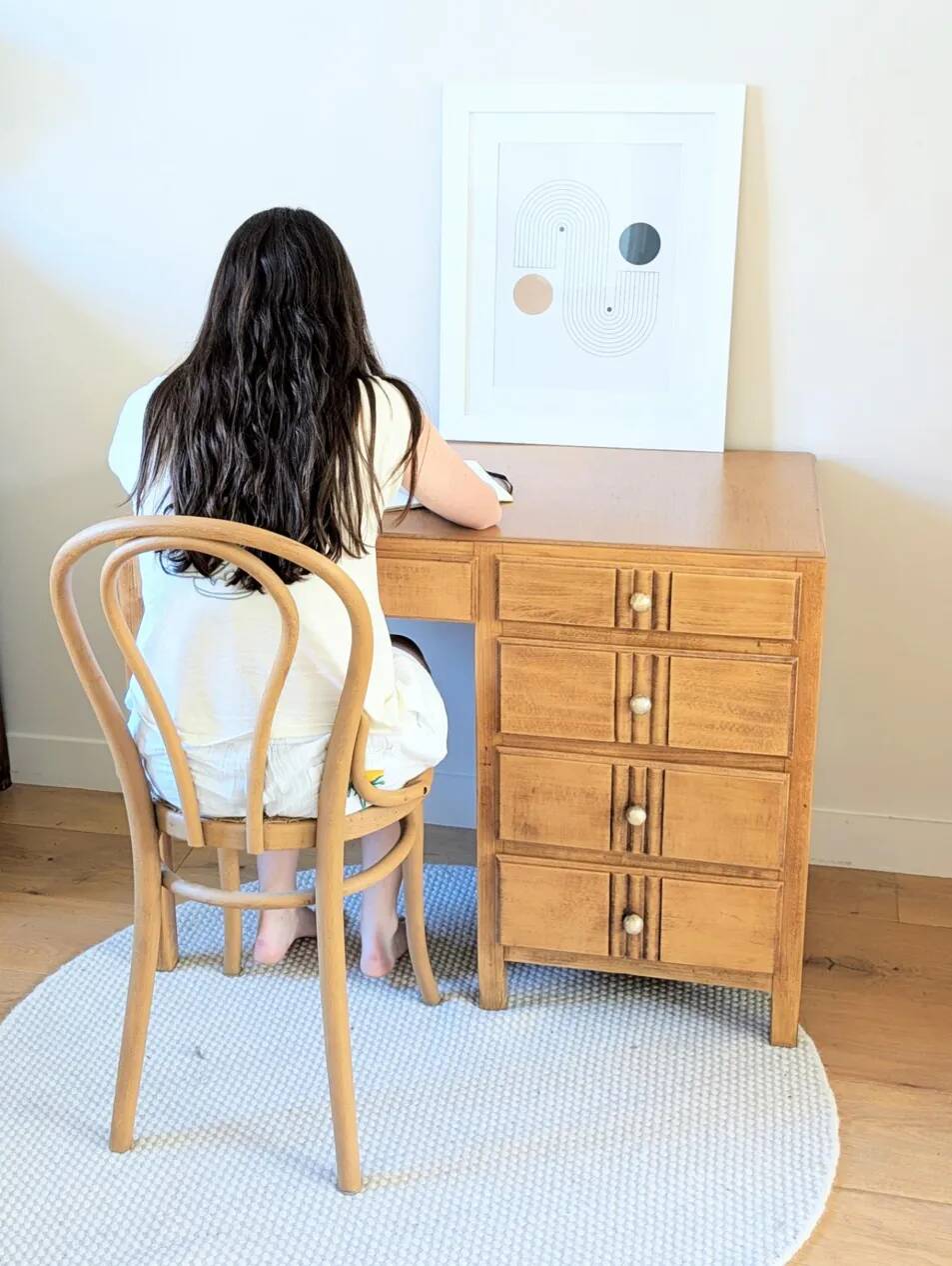 Bureau vintage rénové, années 40-50, 5 tirois