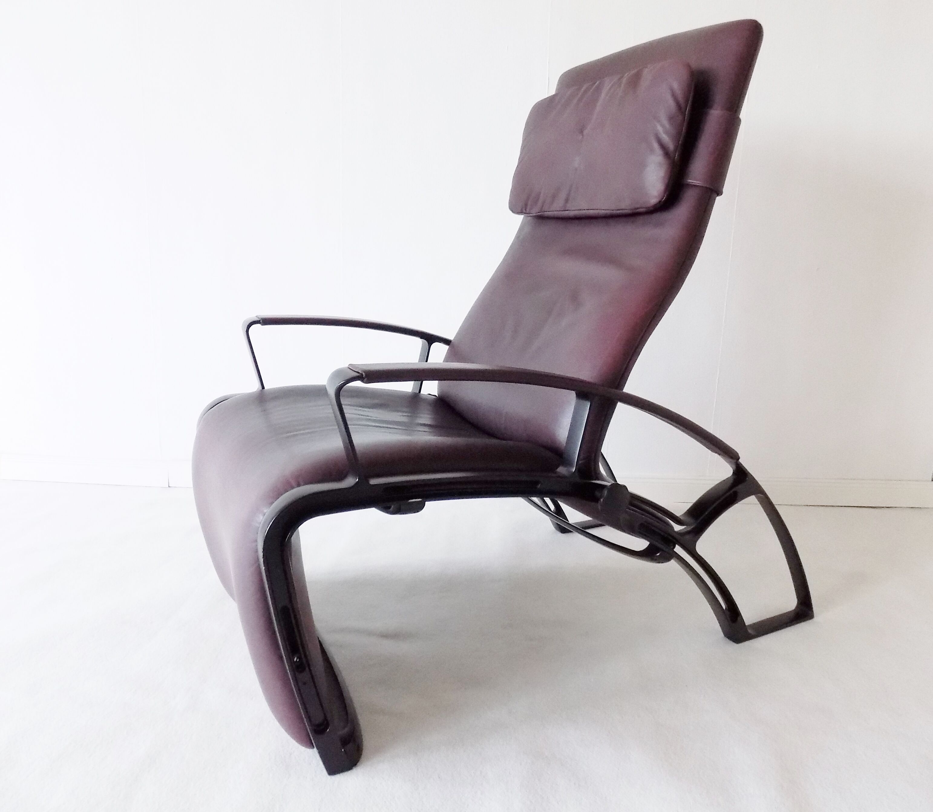 Interprofil IP84S reclining lounge chair by Ferdinand A. Porsche