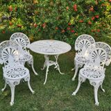 Cast aluminum garden furniture