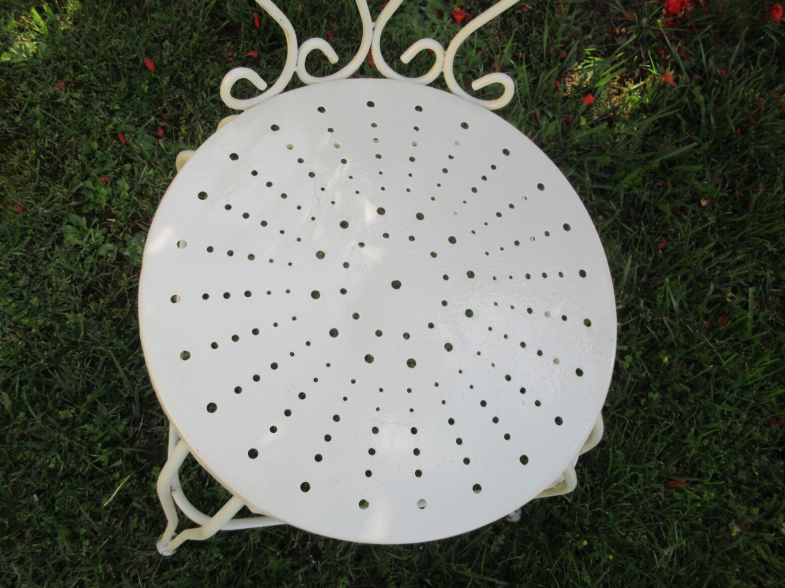 Salon de jardin en fer forgé