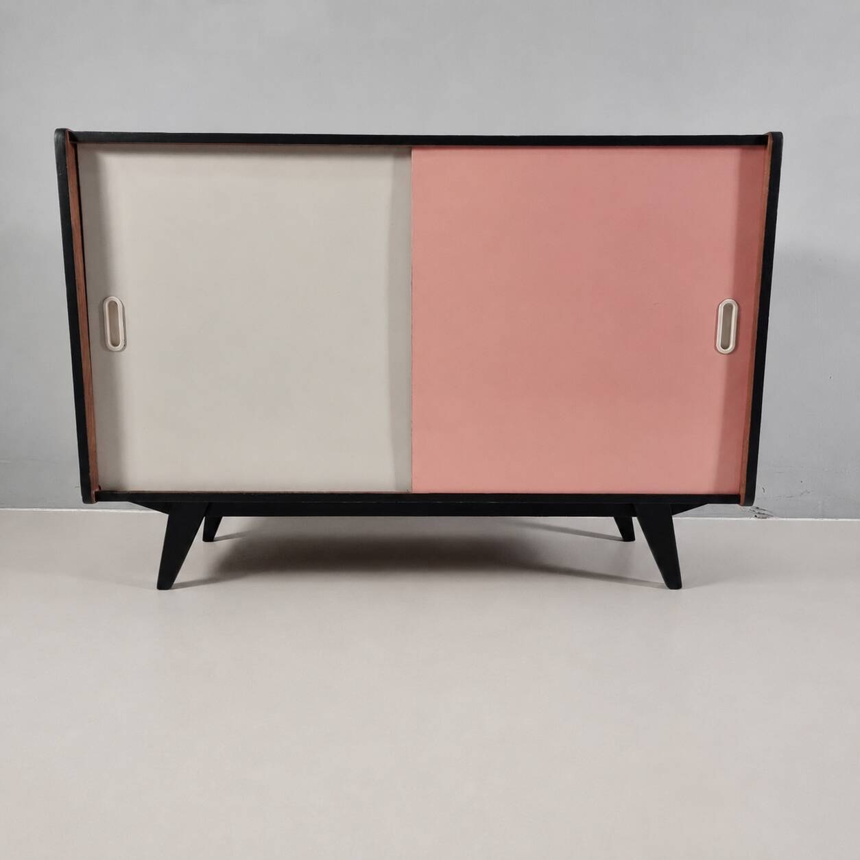Commode vintage en chêne, années 1960