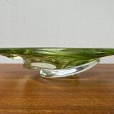 Mid-century modern crystal fruit bowl by Rene Delvenne for Val Saint Lambert, Belgium, 1960s.