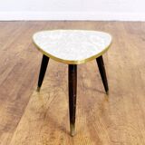 Tripod plant holder 70