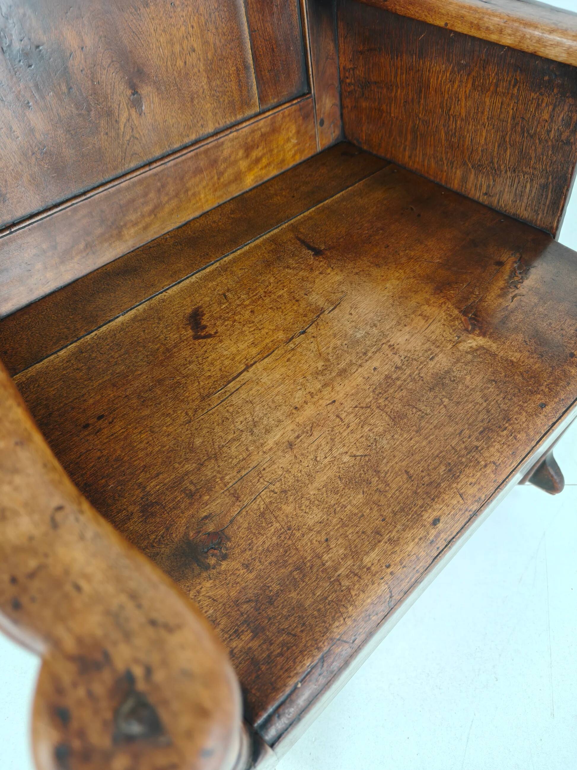 Antique lambing chair / rocking chair – ca. 1800, oak