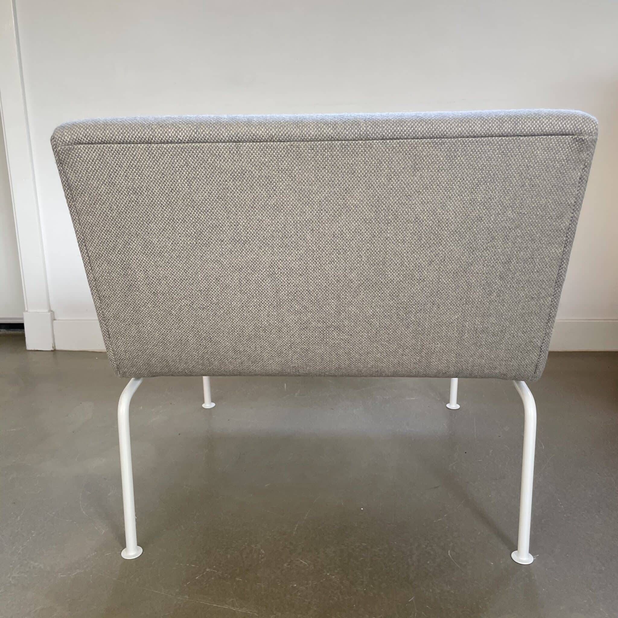 Rare set of 2 Artifort chairs, design team Wagemans and Van Tuinen, 1960s