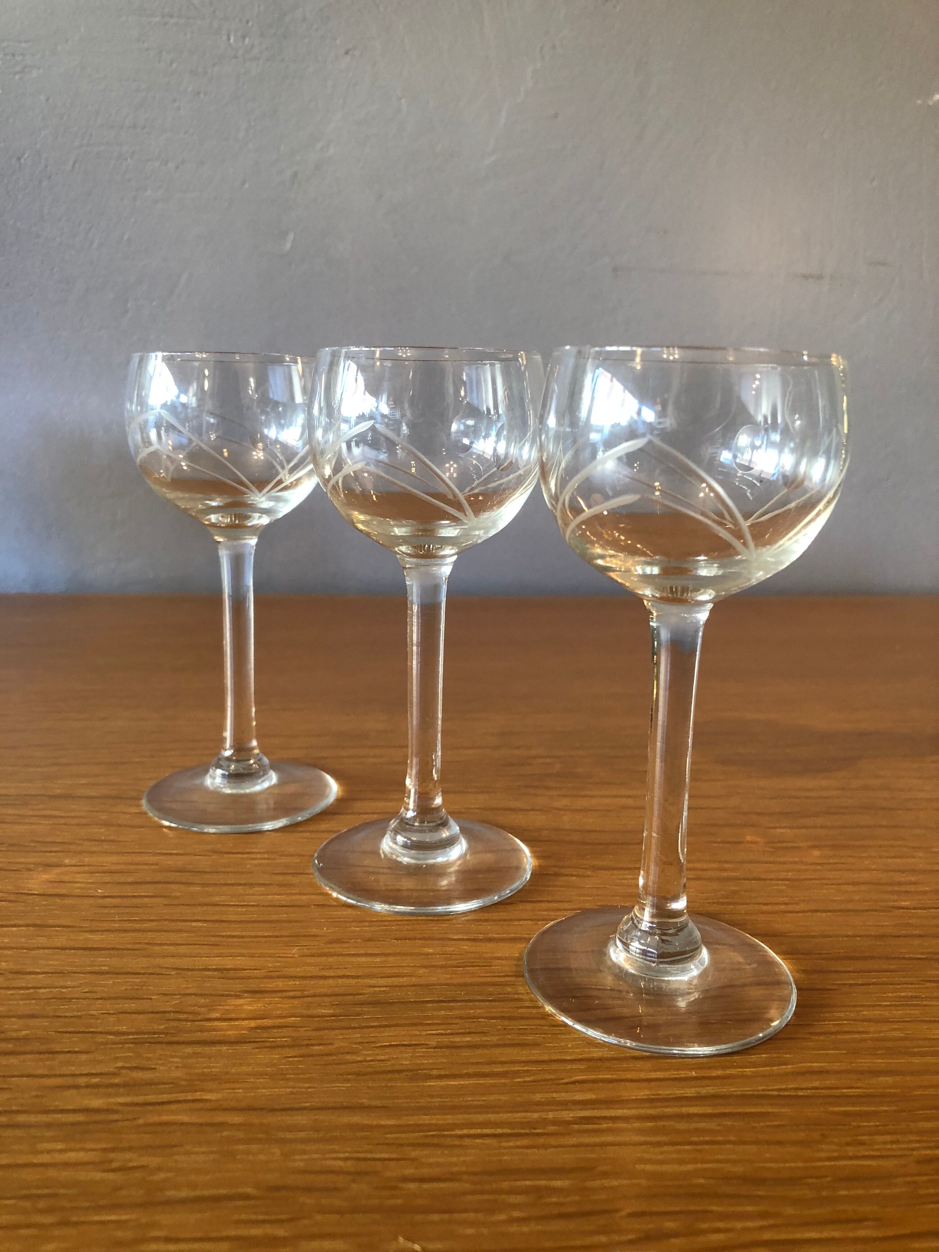 10 Meisenthal crystal glasses