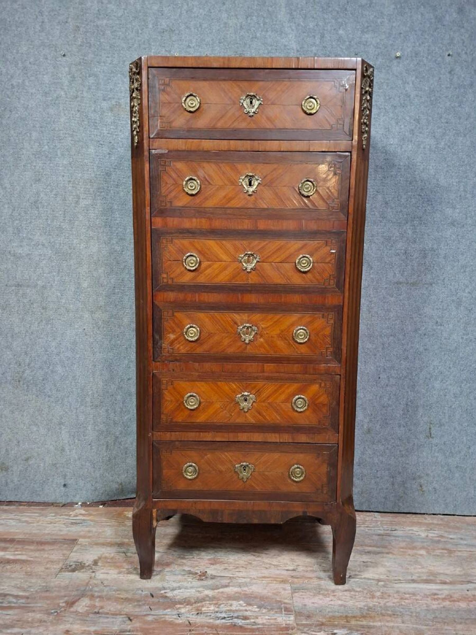 Secretary in a week planner style from the Louis XVI period in marquetry (to be restored)