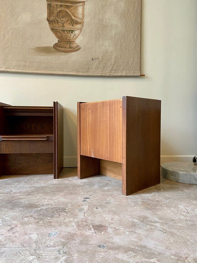 2 Scandinavian bedside tables in dark wood