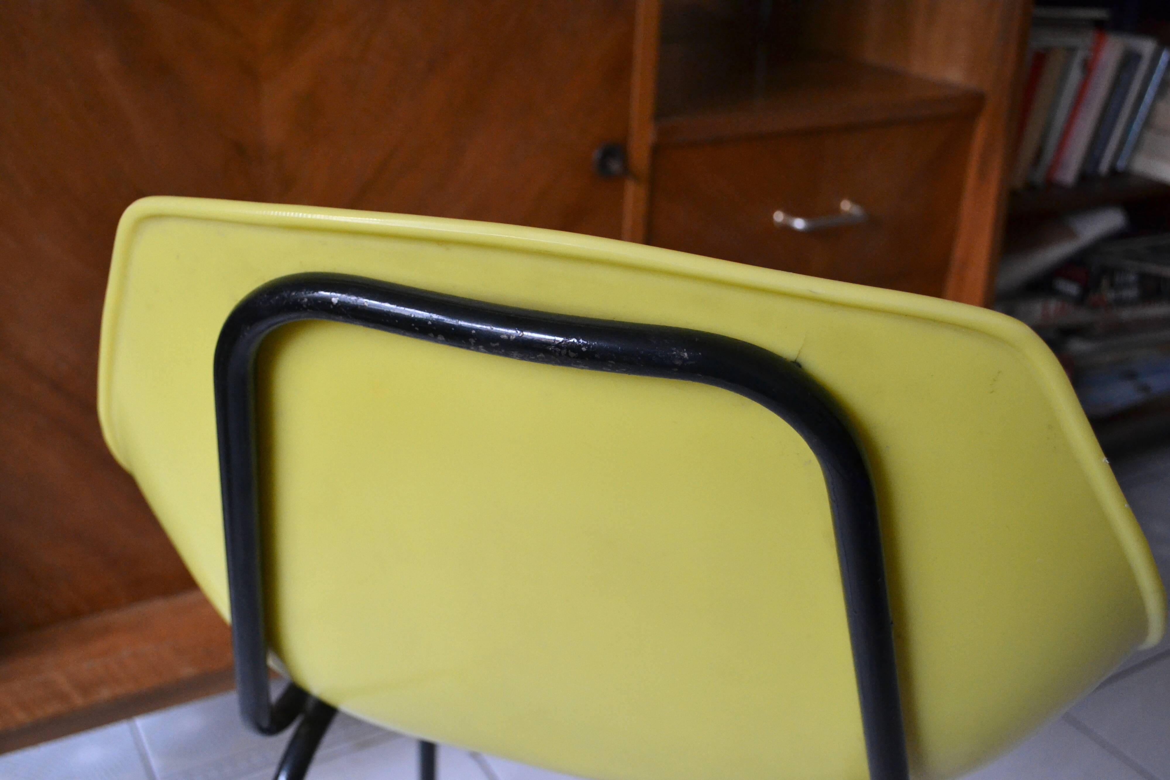 Shell chair by Pierre Guariche Meurop 60s
