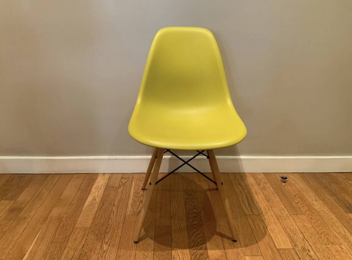 DSW chair by Charles & Ray Eames