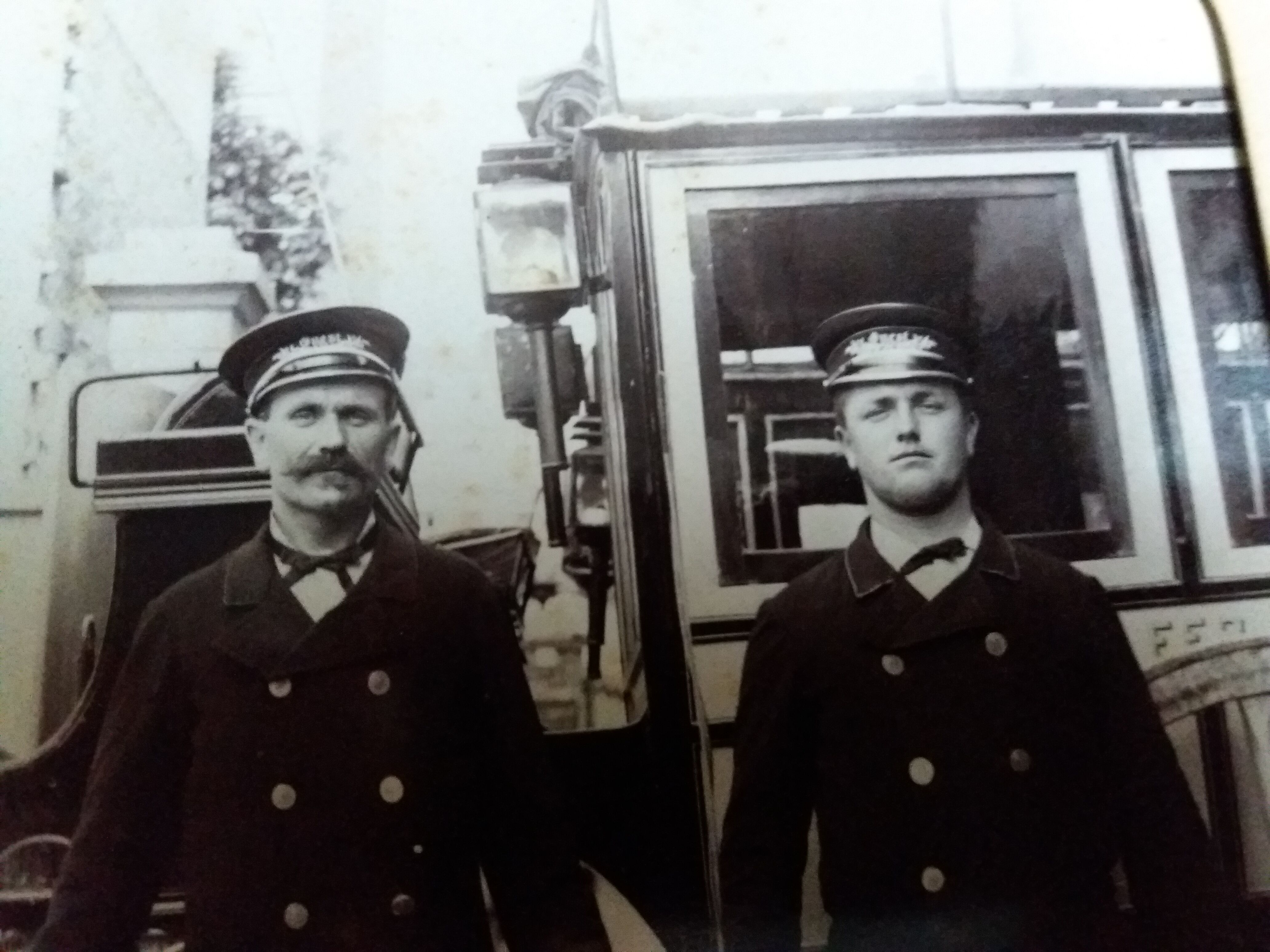 Old photograph 1900 two coachmen Chemins de fer de l'Ouest by A. Rebut in Paris