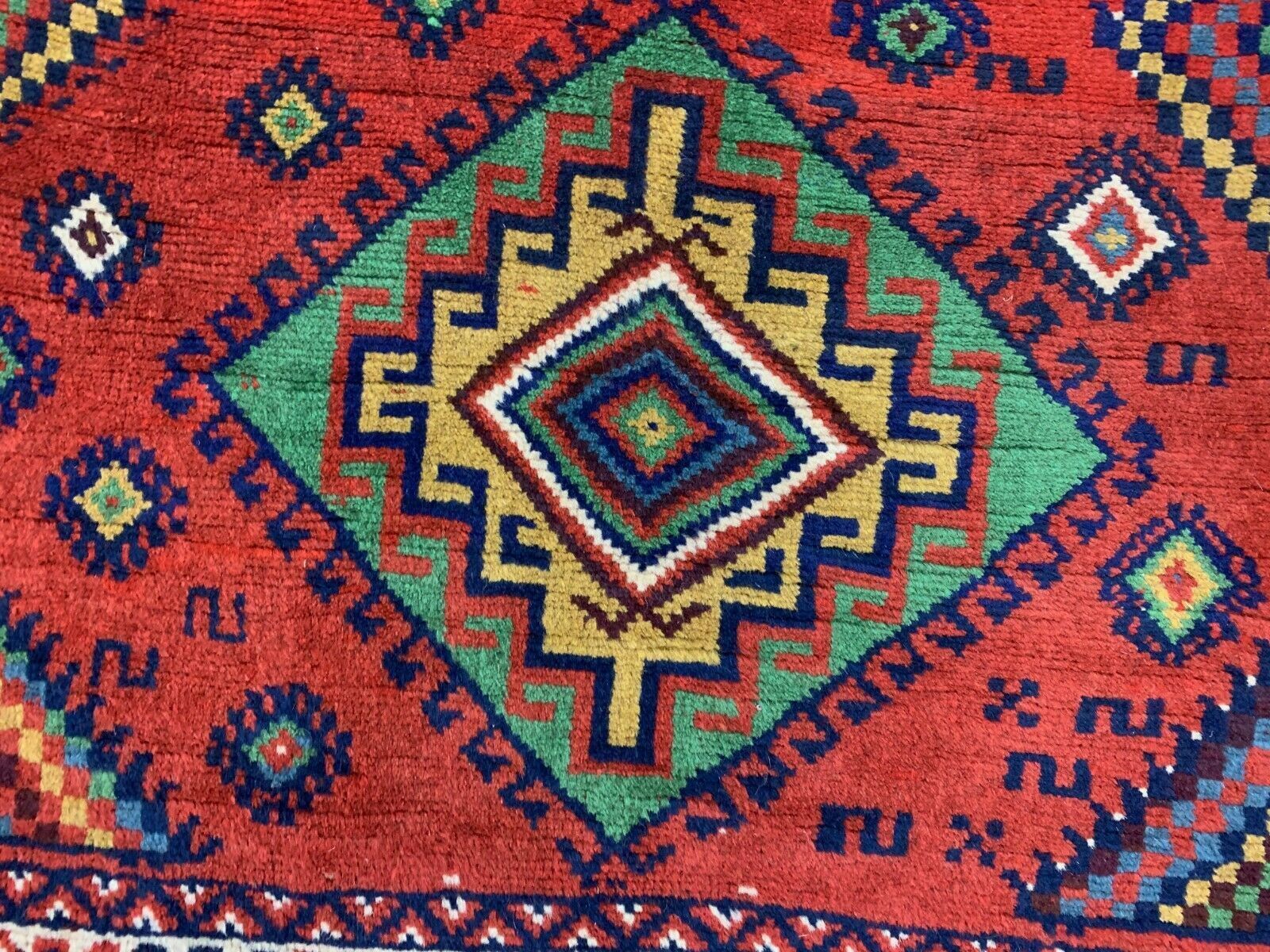 Tribal kazak design rug 188x112 cm