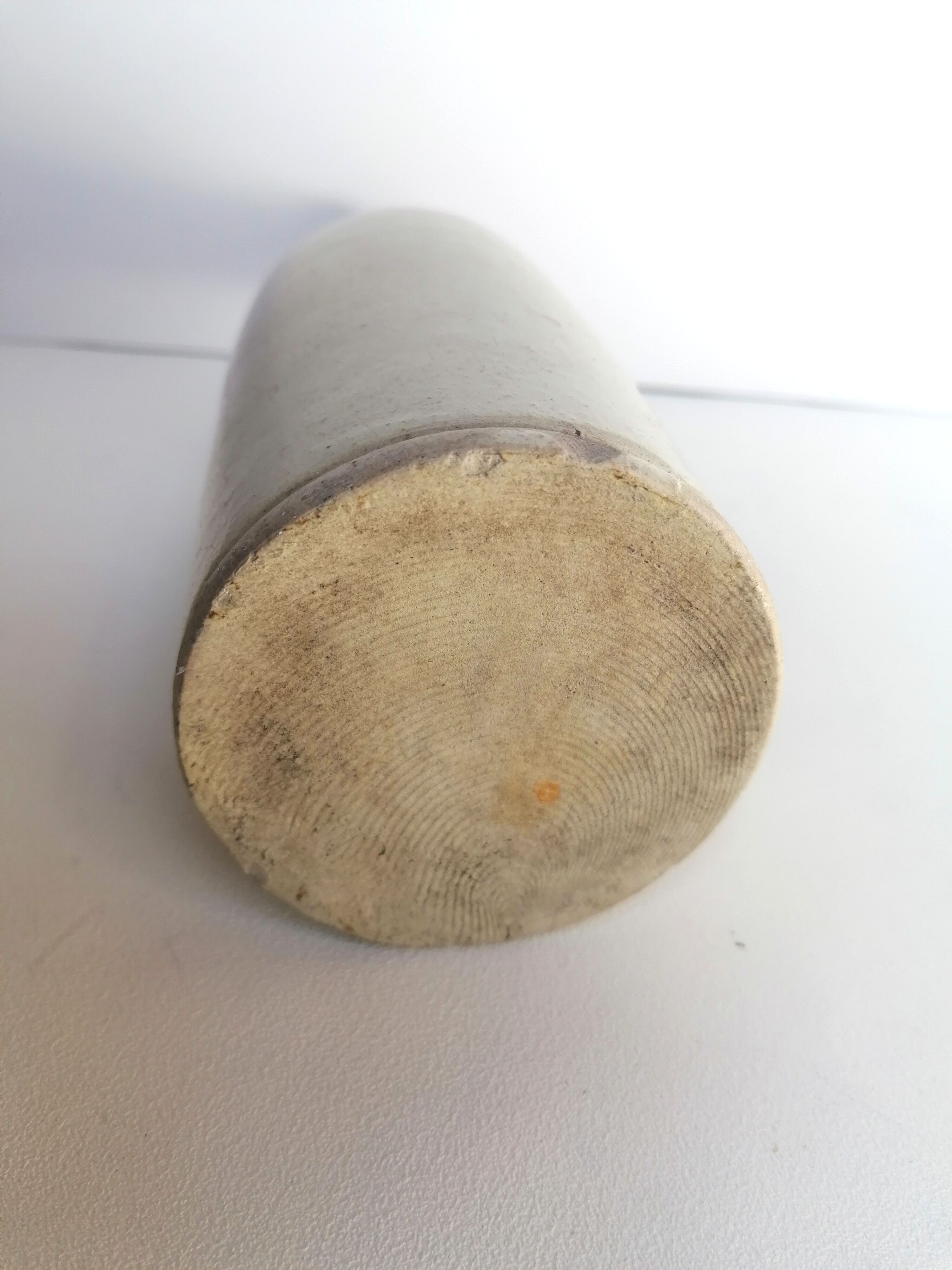 Cracked enamelled sandstone bottle