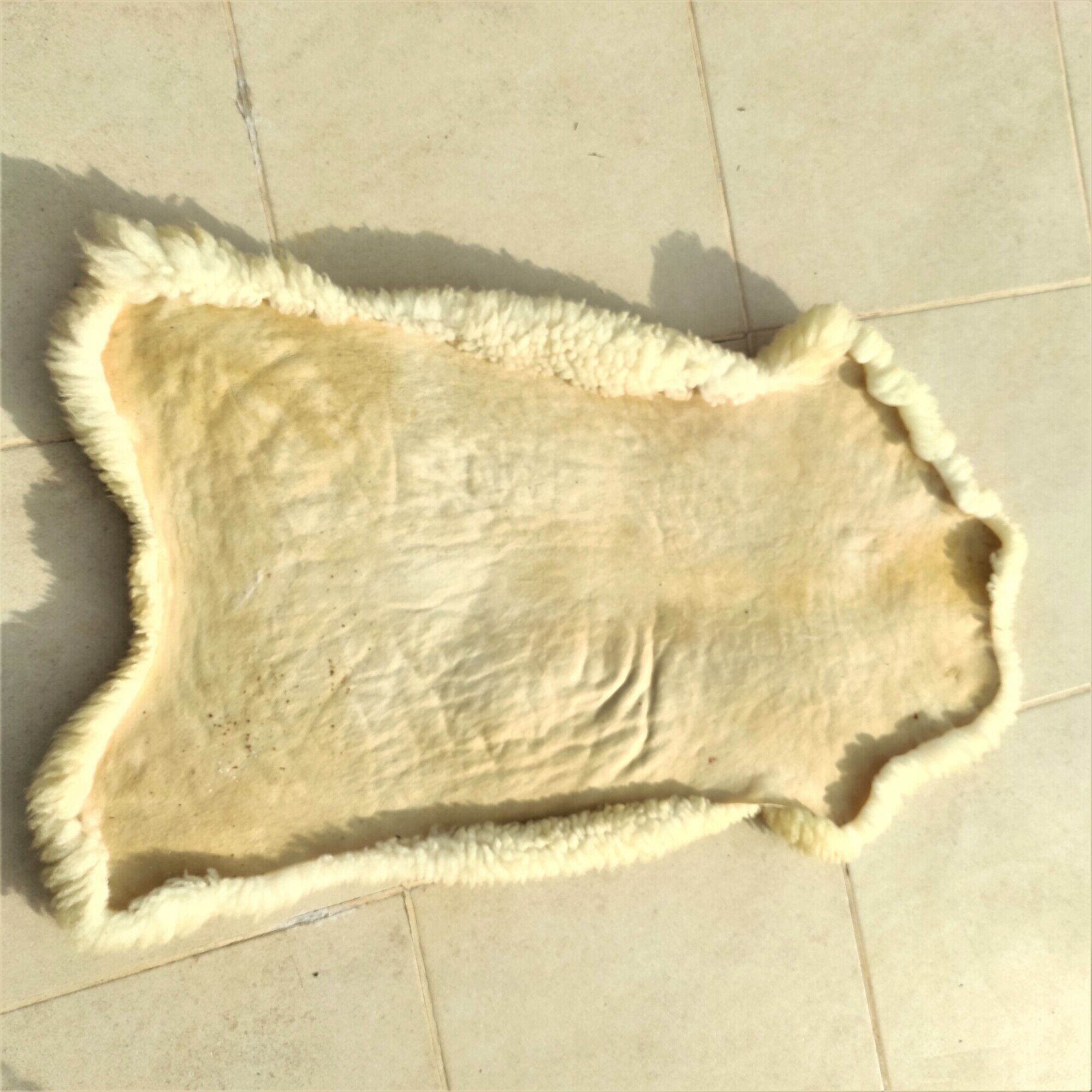 Carpet in Nature Skin Long-haired Sheepskin 132 cm x 80 cm x 9 cm thick