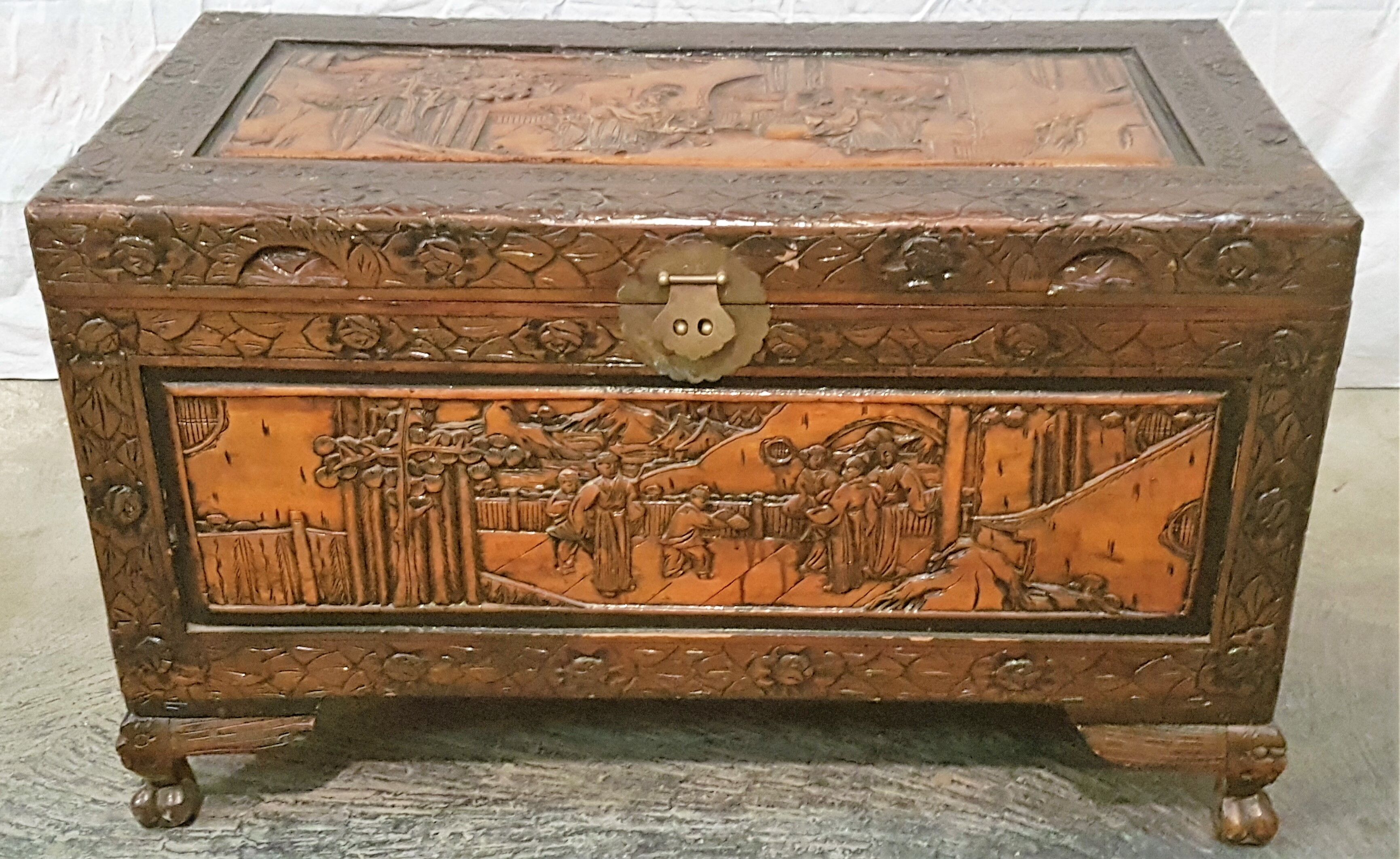 Coffre de rangement asiatique chinois palissandre