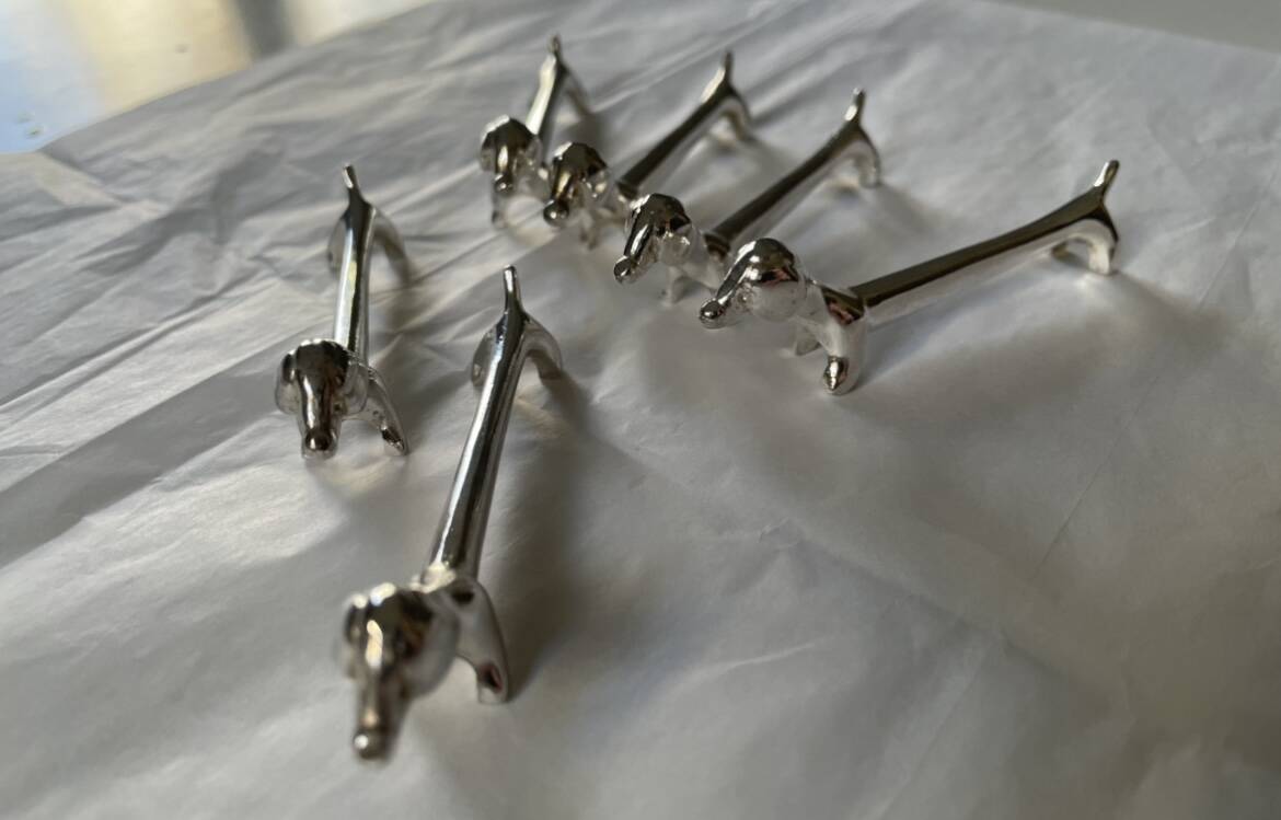 Vintage silver-plated dachshund knife rest