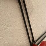Metal "w" coat rack with 5 hooks