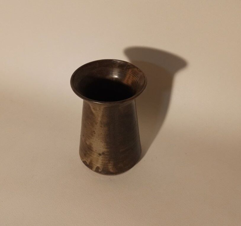 Sandstone vase 70s height 18.5 cm