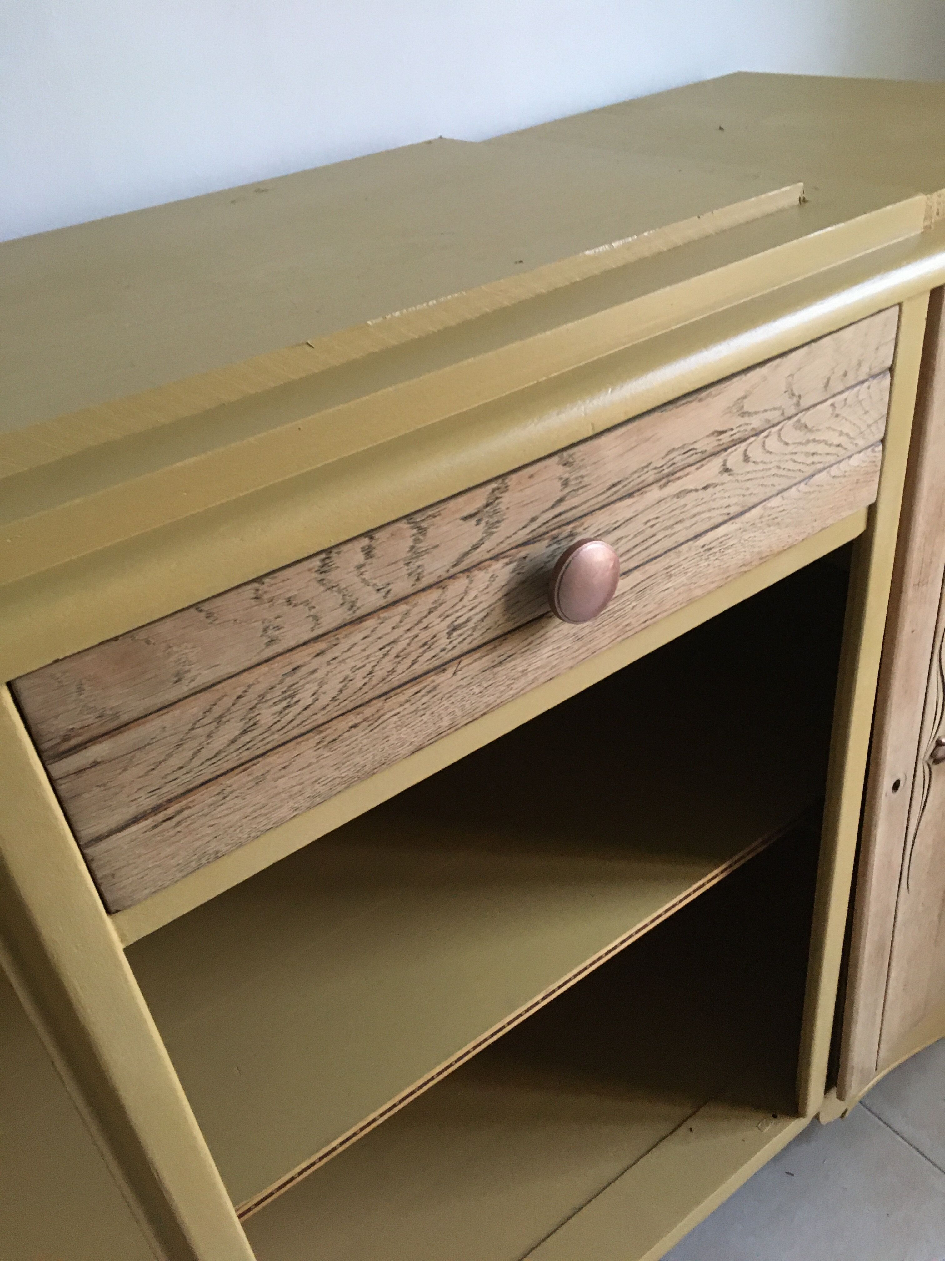 Vintage buffet
