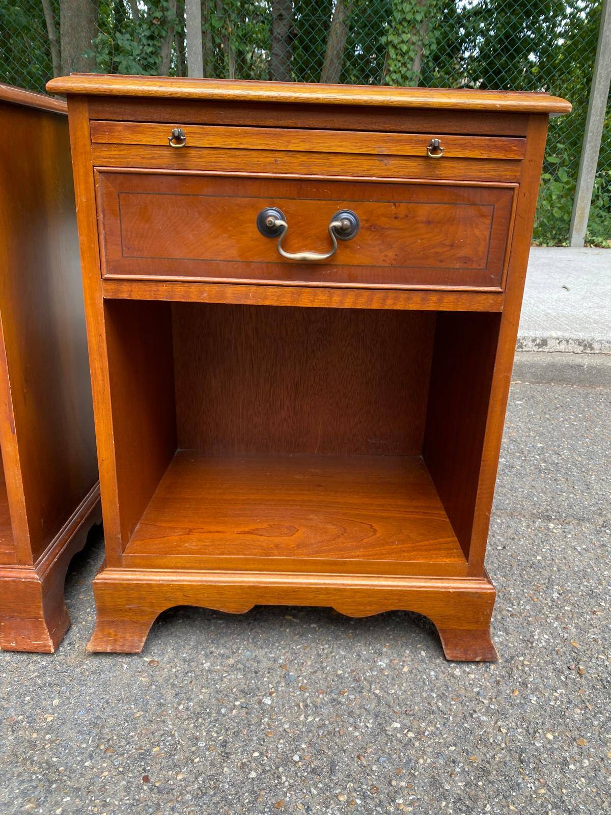 Pair of English yew wood bedside tables – Bradley Made in England 19