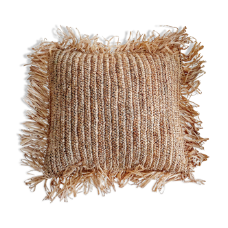 Cushion in raffia, 40x40